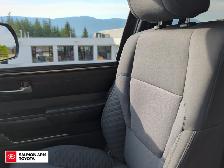 2025 Toyota Tundra SR SR 4X4 NO ACCIDENTS NEAR NEW FRONT BRAK... - Photo 20