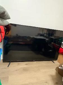 50 inch RCA TV - Photo 2