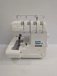 (B4023) White Superlock 2000 ATS Electronic Serger Overlock M... - Photo 2