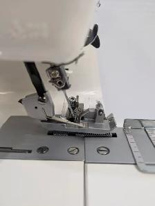 (B4023) White Superlock 2000 ATS Electronic Serger Overlock M... - Photo 7