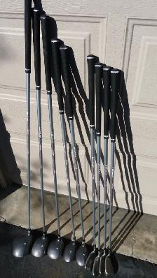 Ladies Golf Clubs Set - Photo 2