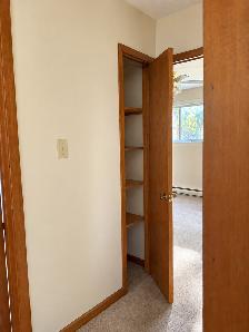 2 Bedroom Apartment - October 15th! - Photo 7