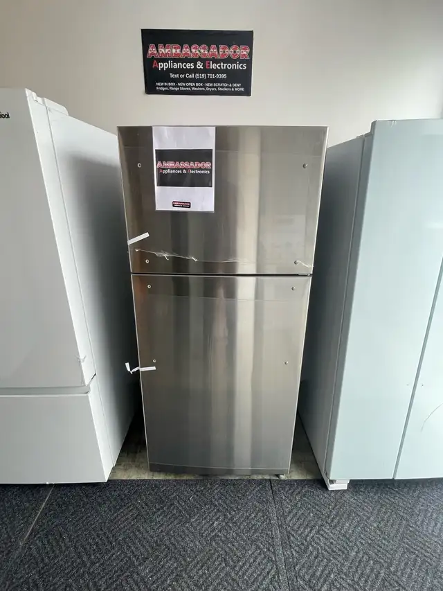 NEW 30" Moffat Top Freezer Fridge (18 Cu.Ft) Stainless Steel