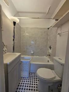 1250 bedroom apartment - Photo 3