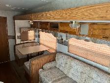 35’ cougar fifth wheel, Polar Series with Quad Bunks - Photo 7