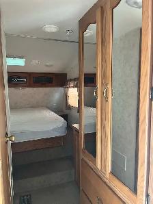35’ cougar fifth wheel, Polar Series with Quad Bunks - Photo 8