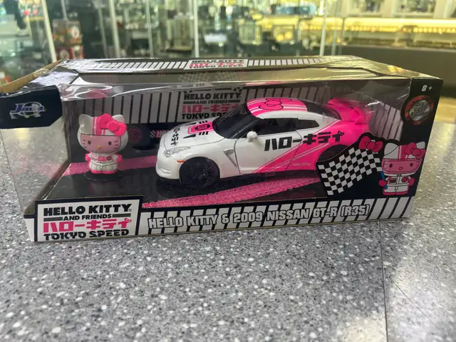Hello Kitty Tokyo Speed 2009 Nissan GT-R