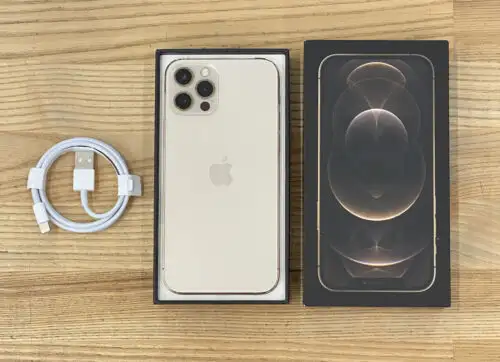 iPhone 12 Pro 256GB Gold in New Condition with delivery