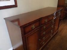 Serpentine-Front Buffet Sideboard - Photo 2