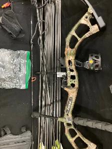 Bear Combound Bow - Photo 6