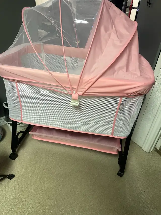 crib/basinet