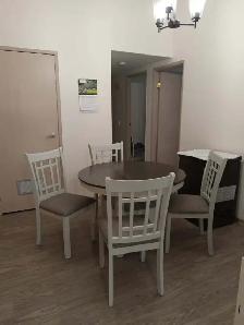 Kitchen table and chairs for sale