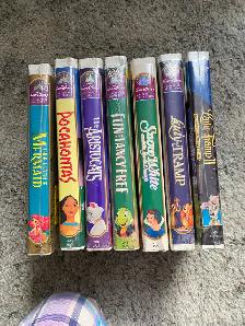 Collectible VHS Walt Disney Movies - Photo 3