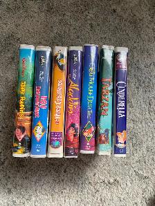 Collectible VHS Walt Disney Movies - Photo 4