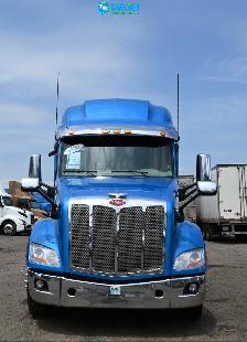 2022 Peterbilt 579 -   $40,000 / Limited Time Deal - Photo 2