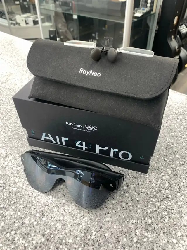 Rayneo Air 4 Pro Glasses