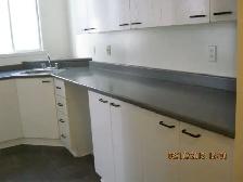 DECEMBRE 2026 - GRAND 3 1/2- Faut voir!  PRIX IMBATTABLE : 1020$ - Photo 4
