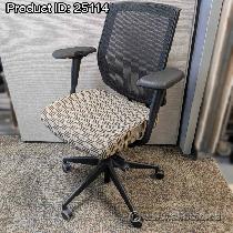 SitOnit Focus Mesh Back Office Task Chair w/ Tan Pattern Seat