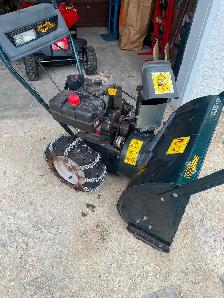 Snowblower - Photo 2