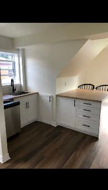 2 bedroom Rental - Photo 2