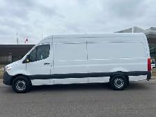 Professional Delivery and Shipping Services - Photo 2