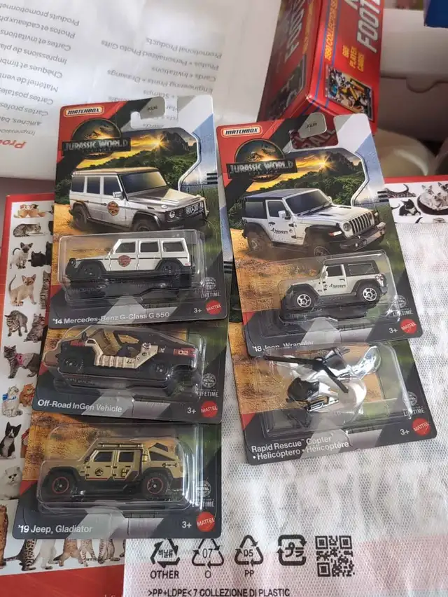 matchbox Jurassic world rebirth car bundle of 5