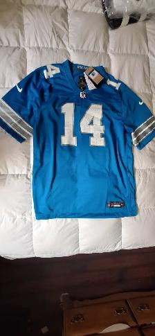 FOR SALE .. Detriot Lions Football Jerseys - Photo 2