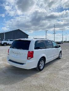 2012 Dodge Grand Caravan - Photo 2