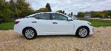 2024 Nissan Sentra S FWD /LOCAL/CLEAN TITLE/ - Photo 11