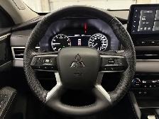 2025 Mitsubishi Outlander - Photo 17