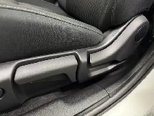 2025 Mitsubishi Outlander - Photo 23