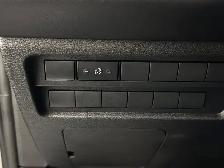 2025 Mitsubishi Outlander - Photo 24