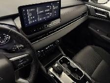 2025 Mitsubishi Outlander - Photo 25