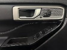 2022 Ford Explorer | ST 4WD 3.0 V6 | STREET PACKAGE | HTD/COLD - Photo 19