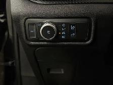 2022 Ford Explorer | ST 4WD 3.0 V6 | STREET PACKAGE | HTD/COLD - Photo 23