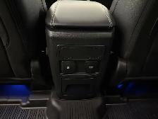 2022 Ford Explorer | ST 4WD 3.0 V6 | STREET PACKAGE | HTD/COLD - Photo 41