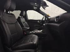 2022 Ford Explorer | ST 4WD 3.0 V6 | STREET PACKAGE | HTD/COLD - Photo 45
