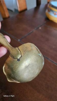 Louche/cuillère ancienne en laiton/brass et porcelaine - Photo 8