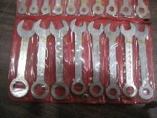 Vintage 18 piece slim box and open end wrench set, made in Japan - Photo 3