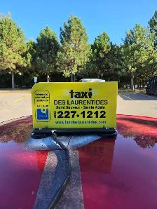 Tablette Taxi à louer sans voiture Saint Sauveur