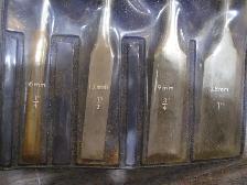 Vintage Sears 4 piece wood chisel set - Photo 3