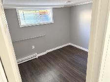 3 bedroom Oct 1 - Photo 4