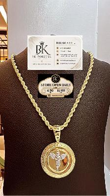 10K  yellow Gold Chain & Pendant # R 45
