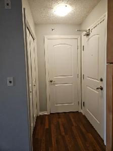 2 Bed   1 Bathroom - Condo style - Photo 2