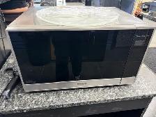 Panasonic Genius Presteige Microwave oven