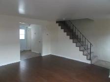 2 Bedroom, 1.5 Bathroom Apartment for Rent - Photo 3