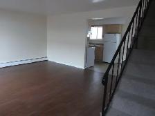 2 Bedroom, 1.5 Bathroom Apartment for Rent - Photo 4