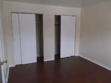 2 Bedroom, 1.5 Bathroom Apartment for Rent - Photo 8