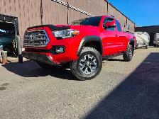 2016 Toyota Tacoma TRD OFF ROAD 4X4 / 6 SPEED MANUAL ! Bas Kilom - Photo 17