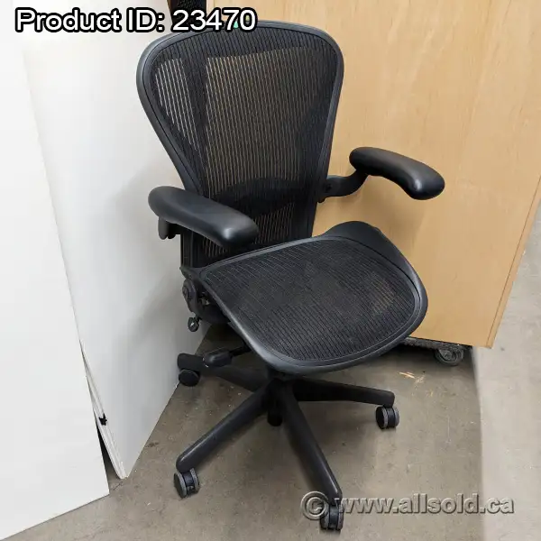 Herman Miller Aeron 'B' Size Mesh Ergonomic Task Chair w/ Lumbar
